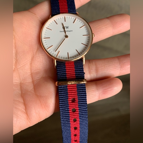 Daniel Wellington Classic Oxford Watch EUC - Picture 11 of 15